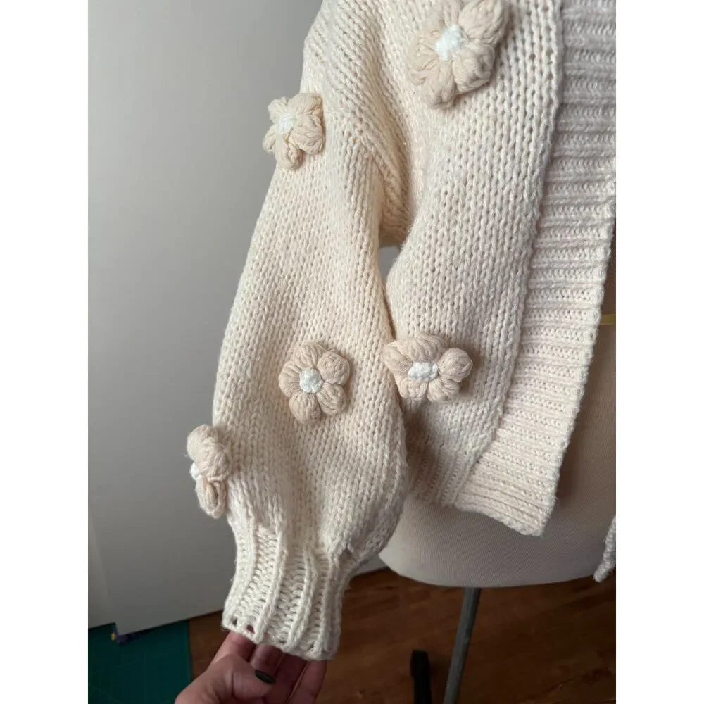 Anthropologie Chunky 3D floral knit Cardigan - Picture 3 of 7